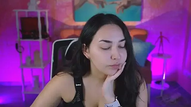 CeceliaJohnson on StripChat 