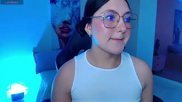 Celestee69 on StripChat 