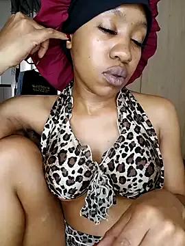 CocoSexyBabe on StripChat 