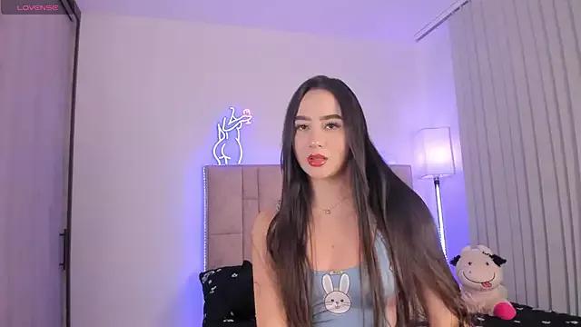 DannaTeen on StripChat