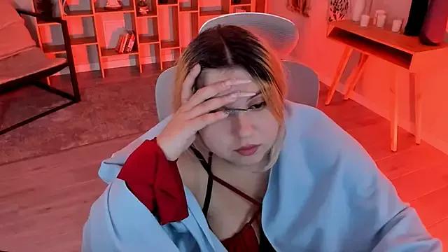 DiaAngell on StripChat 