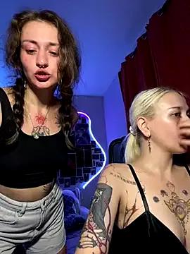Dooubletroublee on StripChat 