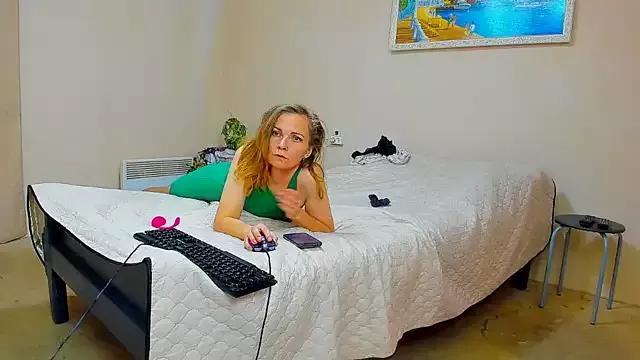 DUSSY_PUSSY on StripChat 