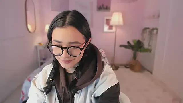 emma_soul1 on StripChat 