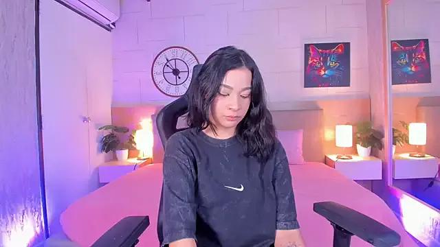 EmmaaJohanson_ on StripChat 