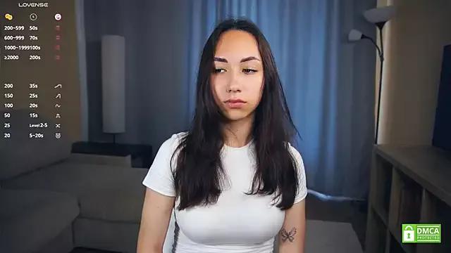 ErleneEggett on StripChat 