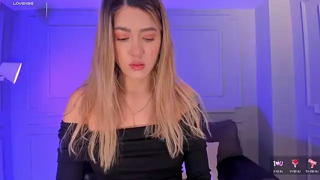 EveBensonX on StripChat 
