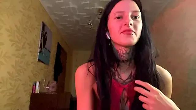 EvelynDiamond on StripChat 