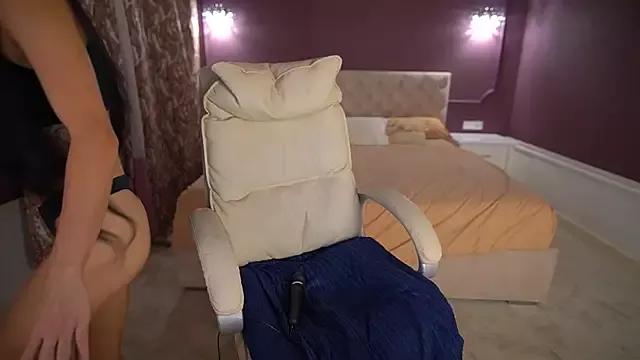 FataleNellie on StripChat 
