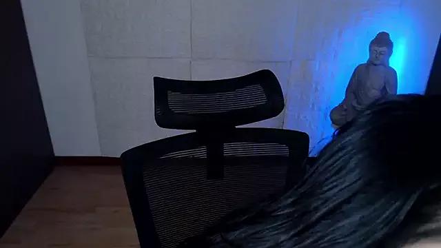 GODDESS_EVANS on StripChat 
