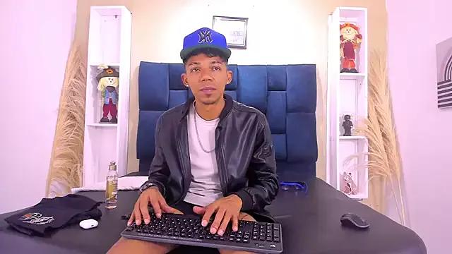Gregory_Sforza on StripChat