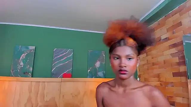 halleylorens on StripChat 
