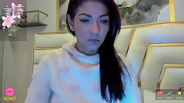 HannaPetit on StripChat 