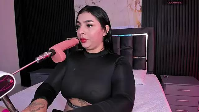 Hannasscott on StripChat 