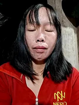 helenzz on StripChat 