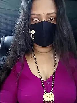 Idhika-Paul on StripChat 