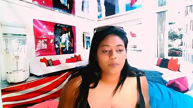 IndianYummy on StripChat 
