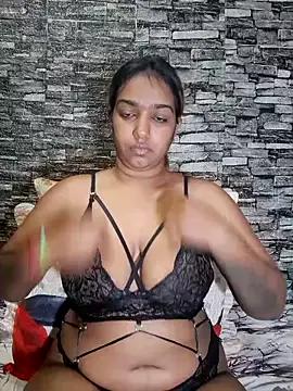 Indiasfantasy_ on StripChat