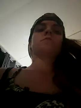 ittybittymeryssa on StripChat 