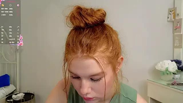 Juuulia_ on StripChat 