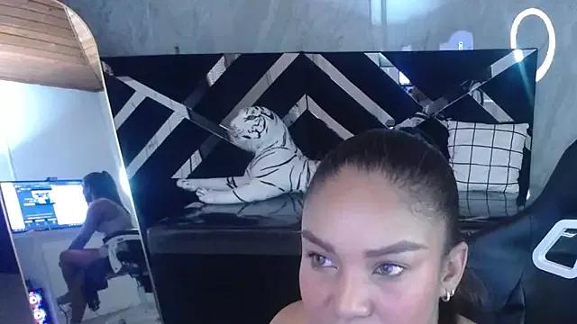 kamala_a on StripChat