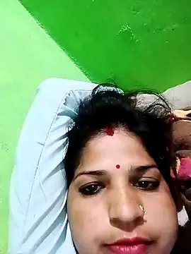 Karishma_cute on StripChat