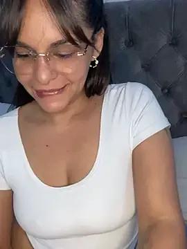Kataliina on StripChat 