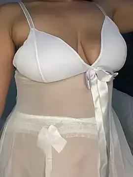 Kataliina on StripChat 