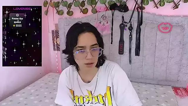 katalinathxandbritney1 on StripChat 