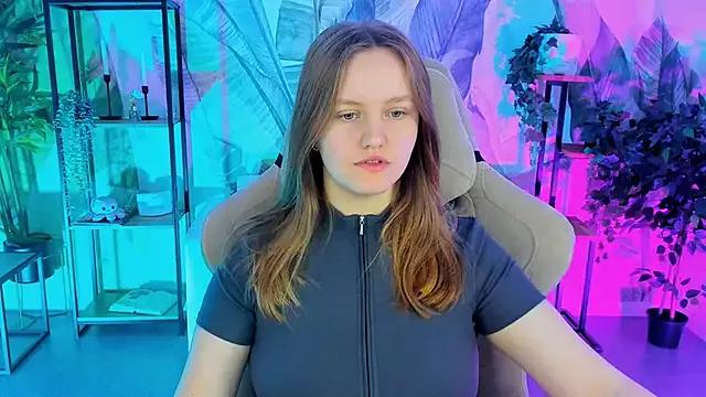 KellyPoter on StripChat 