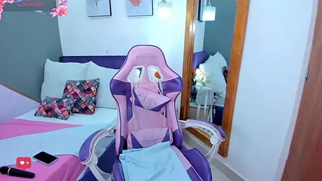 kitty_kayo on StripChat 
