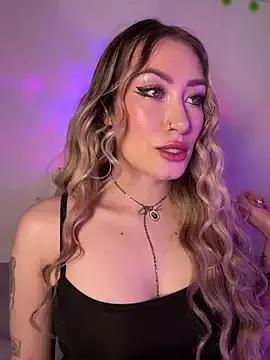 Lally_Valencia__ on StripChat 
