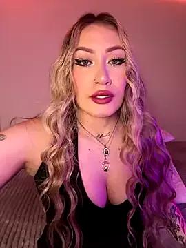 Lally_Valencia__ on StripChat