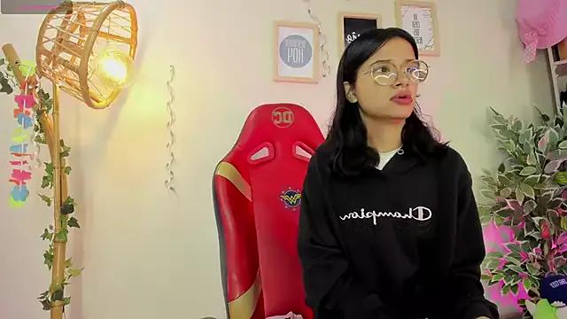 Lana_Dreams_ on StripChat