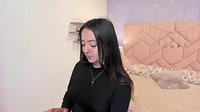 Lara_Rouss_ on StripChat 