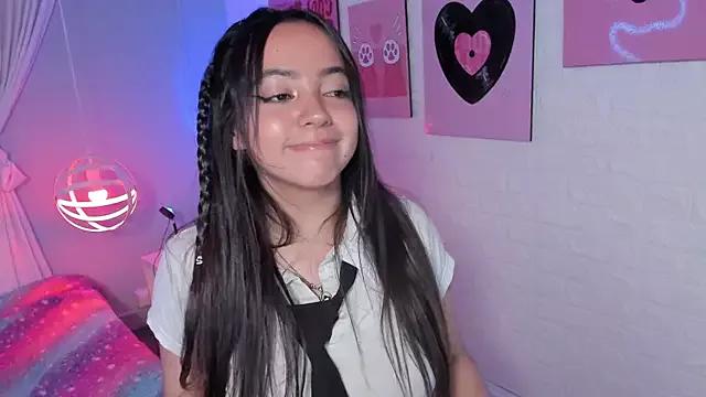 Lara_Rouss_ on StripChat 