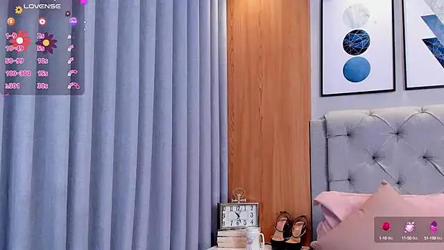 lennabell on StripChat 
