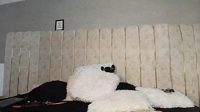 Liia_evanss on StripChat