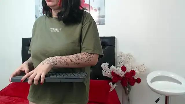 lily_f00x on StripChat 