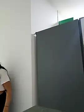 LilyCutee_ on StripChat