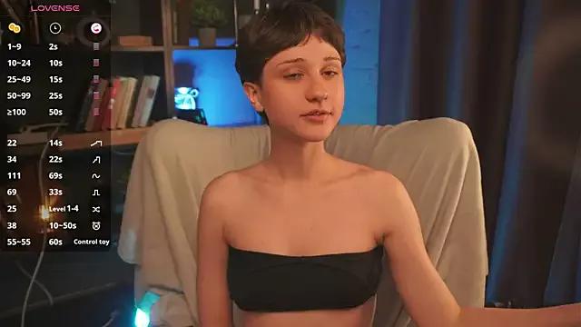 lizzydiz on StripChat 