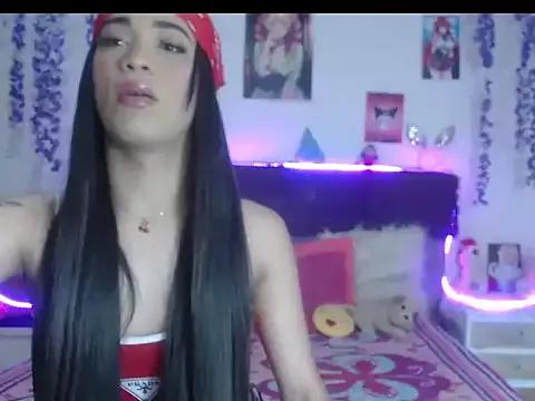 lolitaa_hot_ on StripChat 