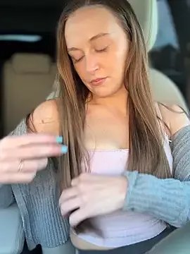 lunagirl13 on StripChat