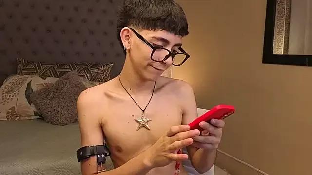 Matty_Sparkk on StripChat