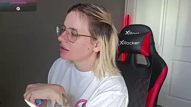 MAXXXTV on StripChat 