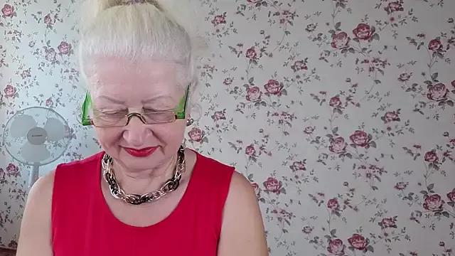 Maya_Mayflower on StripChat 