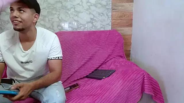 miiss__dulce on StripChat 