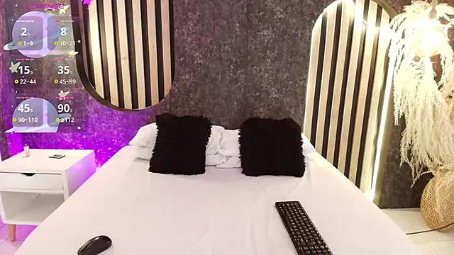 miss10_antonella on StripChat 