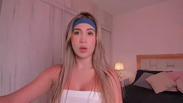 missjuliaa_ on StripChat 