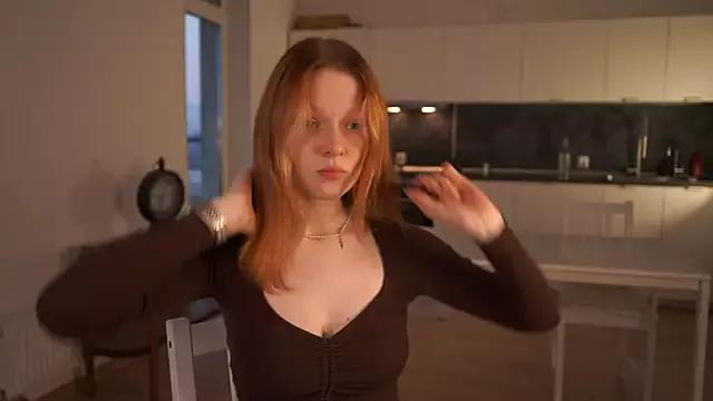MollyBushh on StripChat 